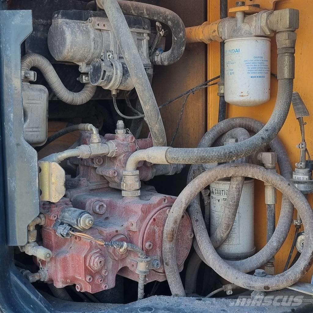 Hyundai LC145-9 Гусеничні екскаватори