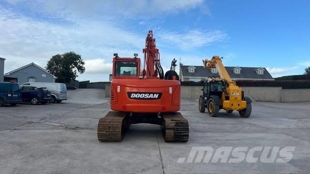 Doosan DX 140 LCR-3 Гусеничні екскаватори
