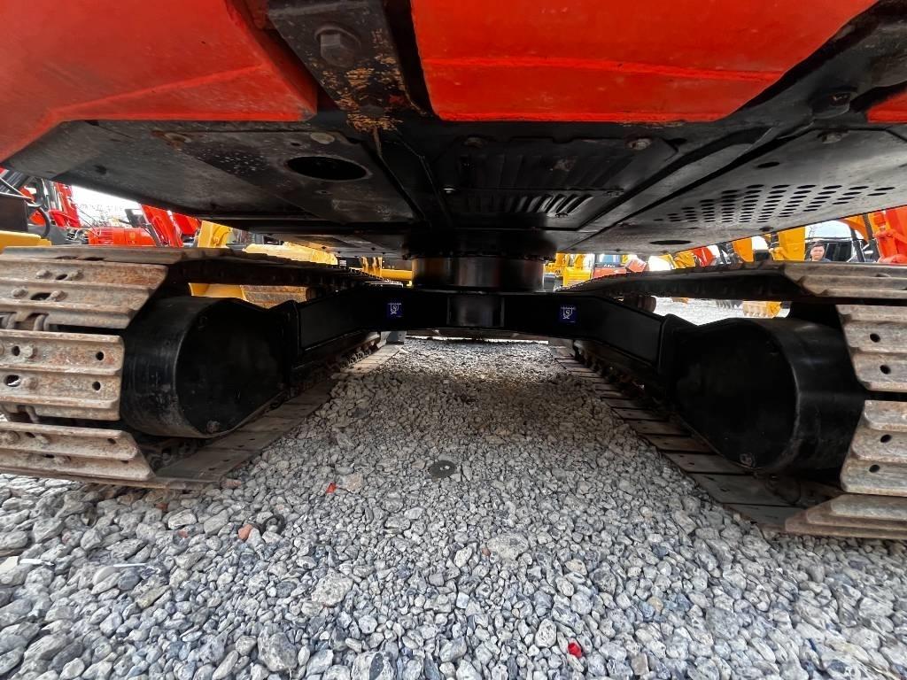 Hitachi ZX 70 Середні екскаватори 7т. - 12т.