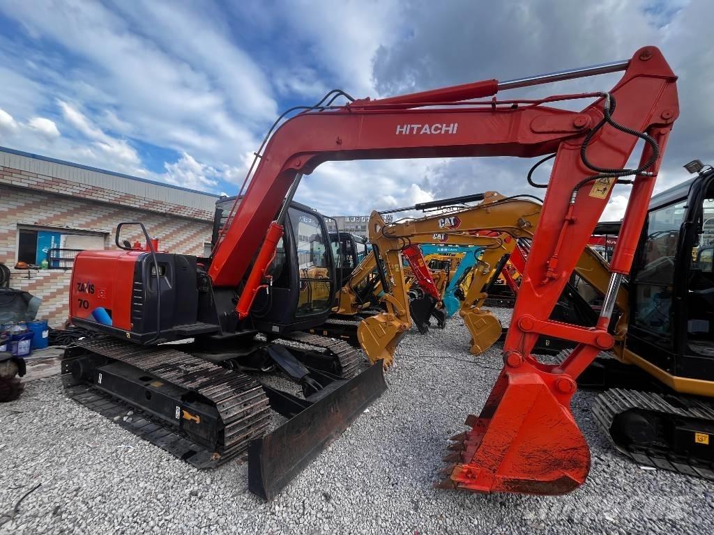 Hitachi ZX 70 Середні екскаватори 7т. - 12т.