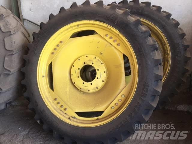 John Deere 6820 Колеса