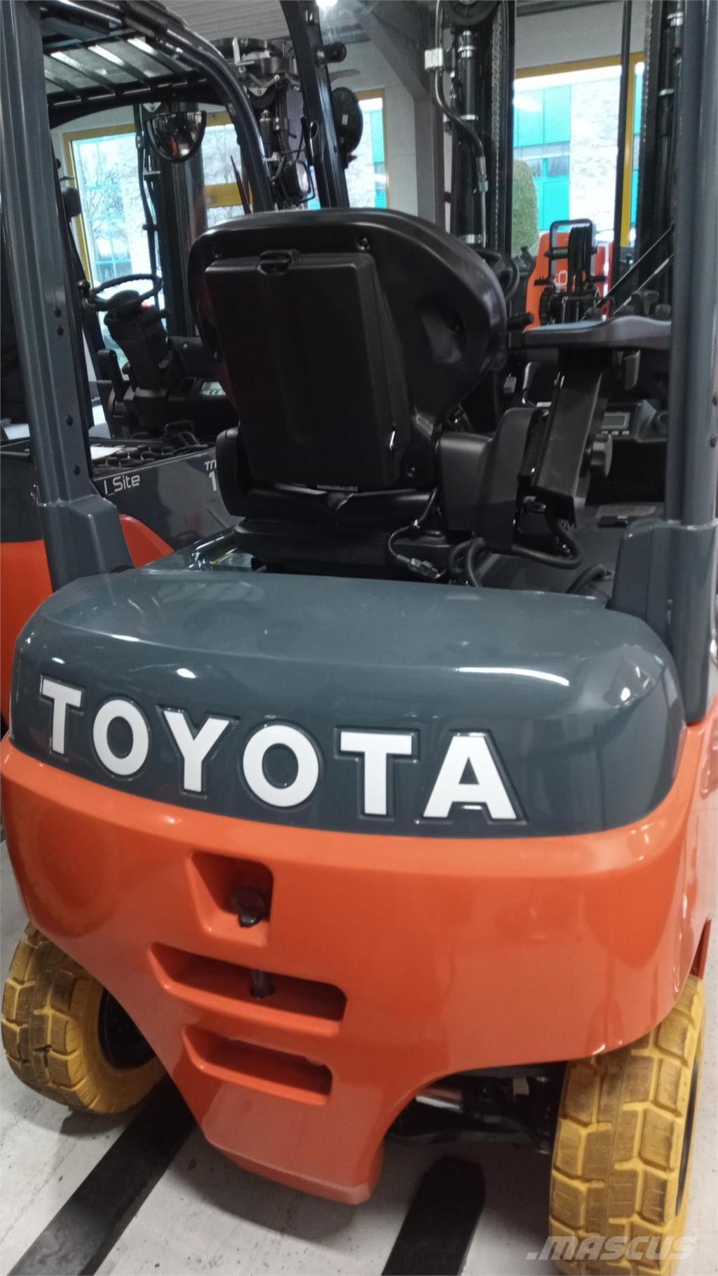 Toyota 8FBMK20T Електронавантажувачі