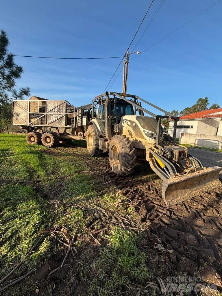 Valtra T 174 Форвардери