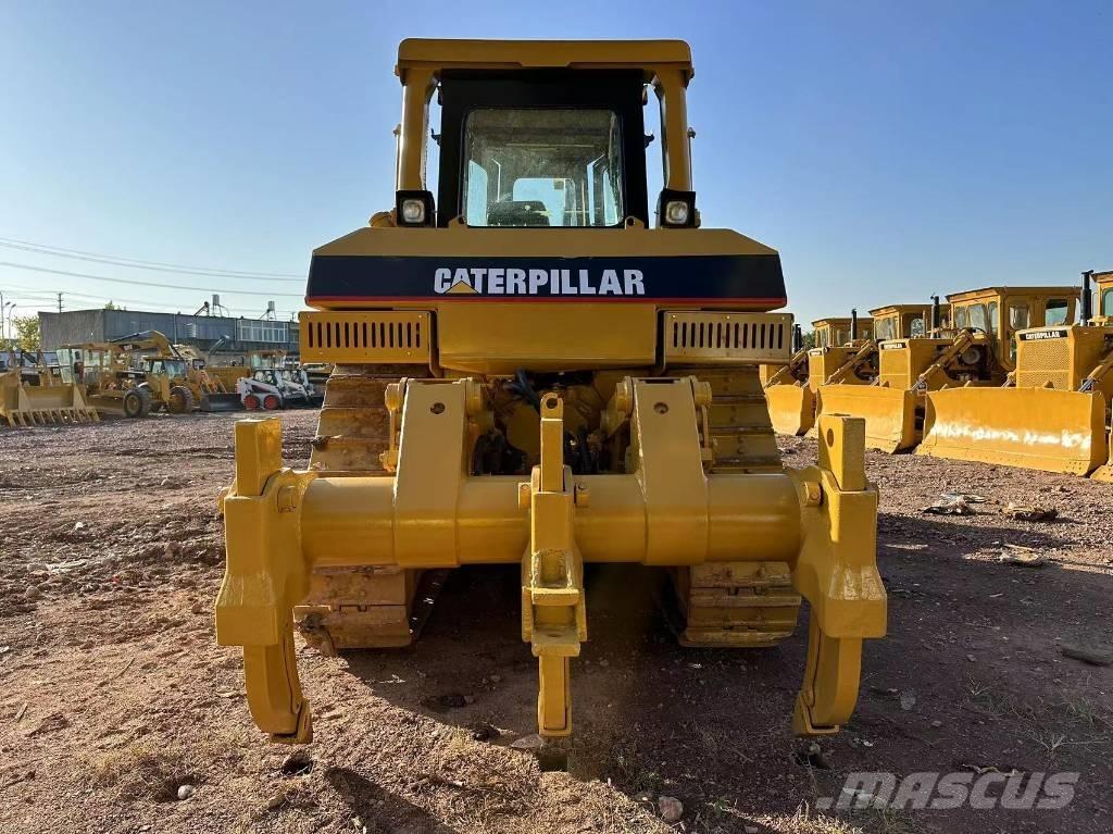CAT D8R Гусеничні бульдозери