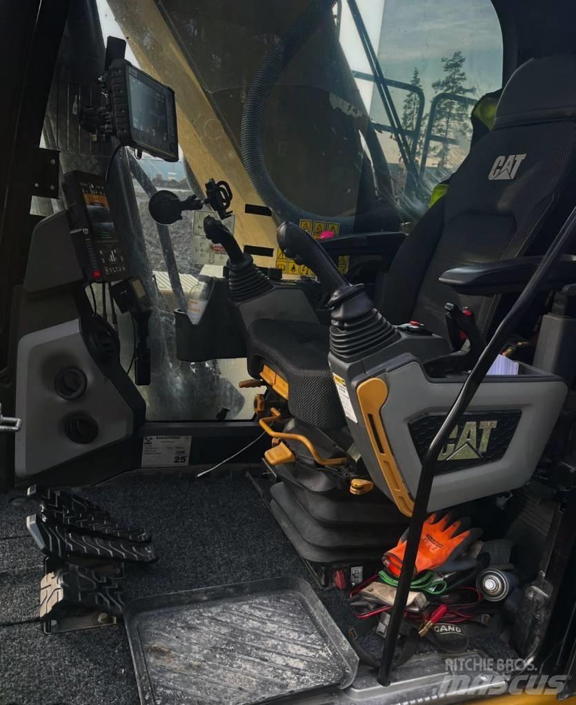 CAT 340 Гусеничні екскаватори