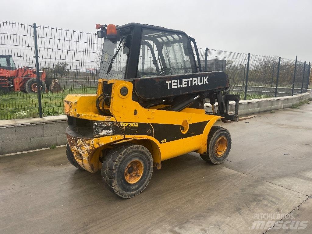 JCB TLT 30 D 4x4 !! Телескопічні навантажувачі