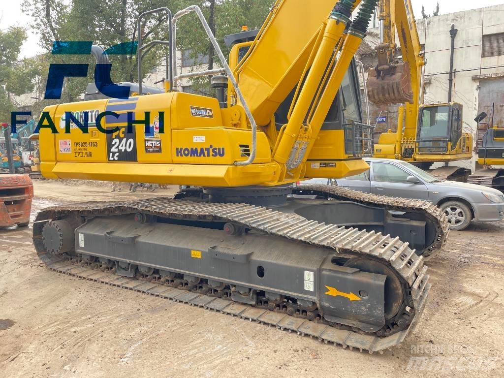 Komatsu PC 240 Гусеничні екскаватори