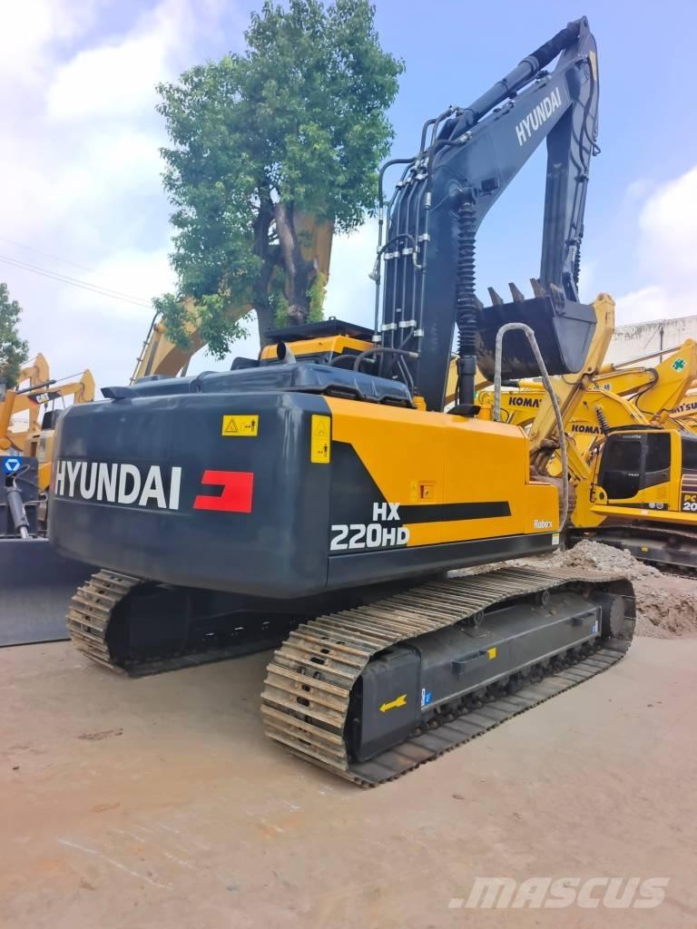 Hyundai HX 220 Гусеничні екскаватори