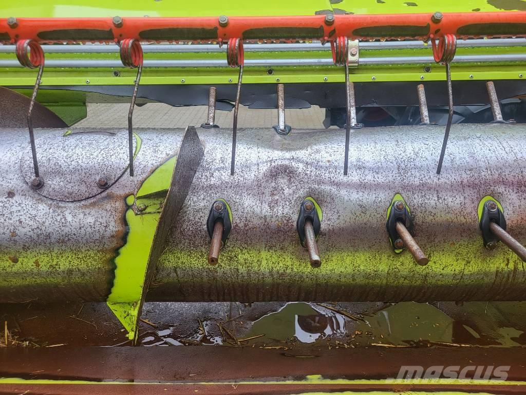 CLAAS Lexion 650 Зернозбиральні комбайни