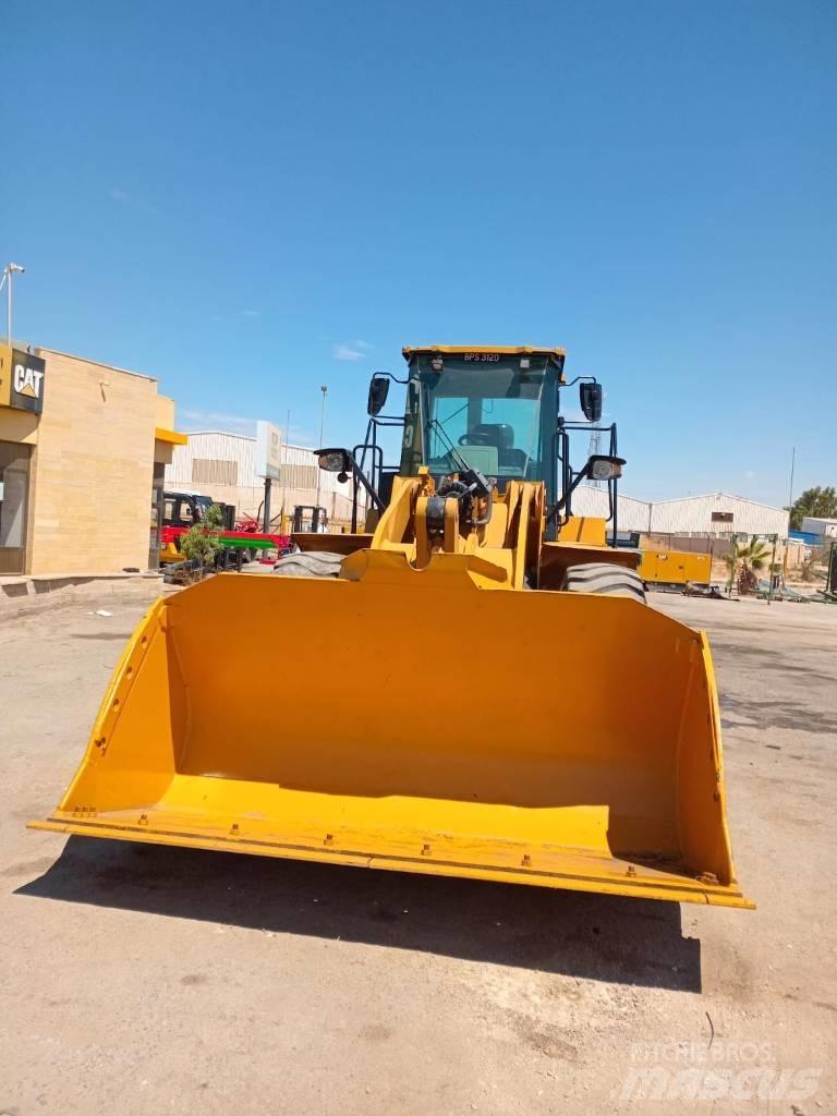 CAT 950 GC Фронтальні навантажувачі