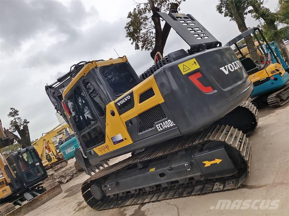 Volvo EC 140 B LC Гусеничні екскаватори
