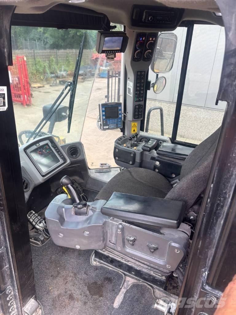 CAT 972 K Фронтальні навантажувачі