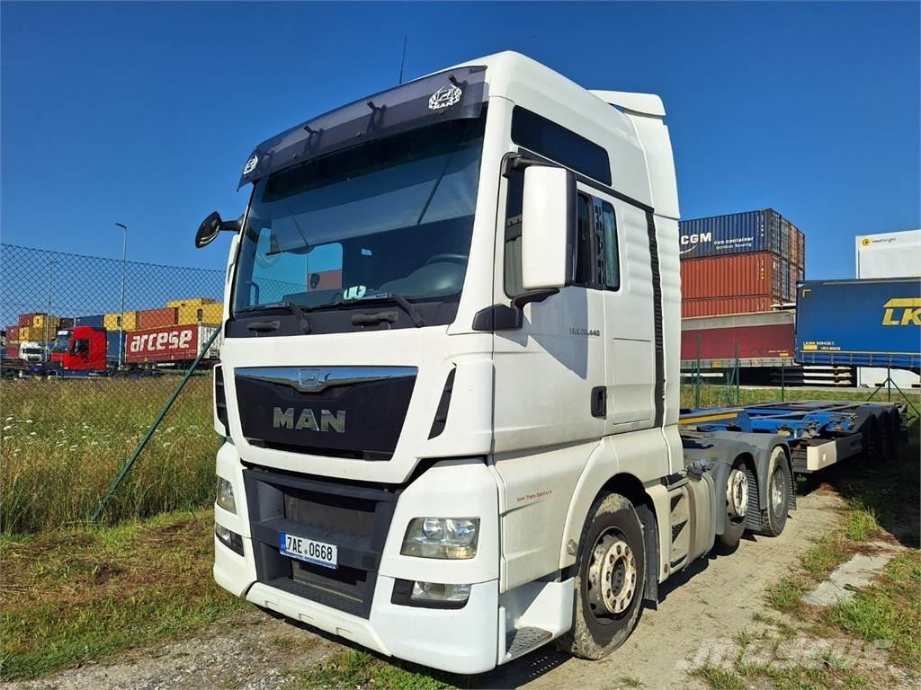 MAN TGX 26.440 6X2 Тягачі