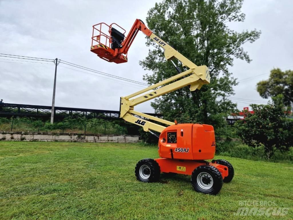 JLG 450 AJ Колінчаті підйомники