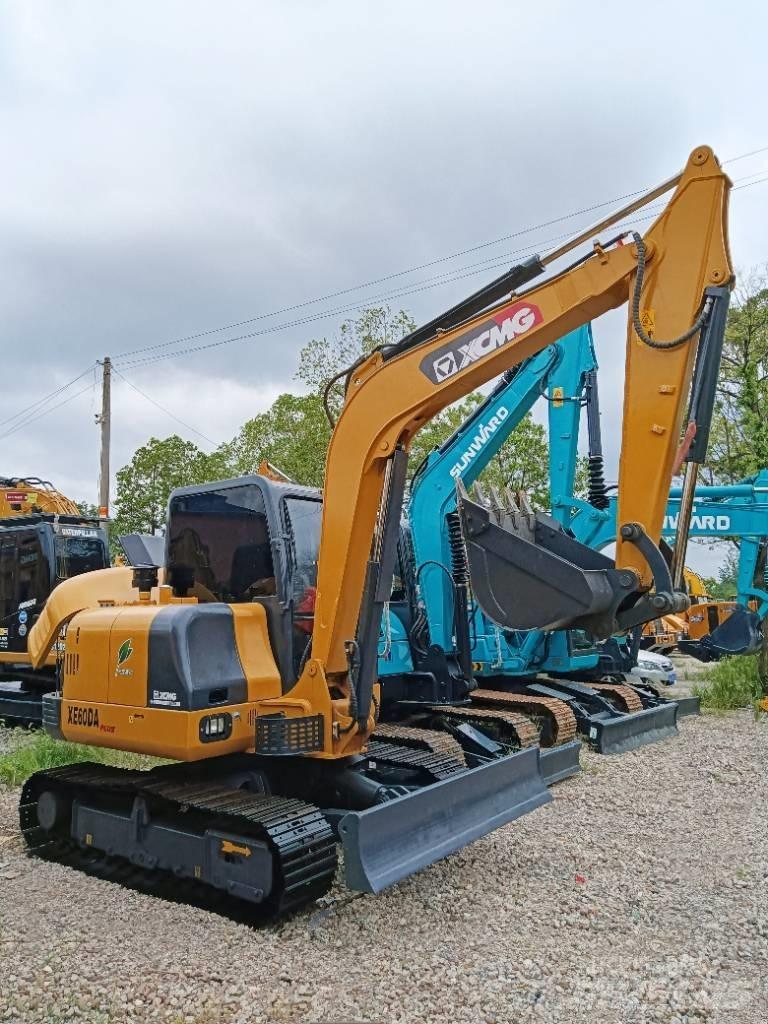 XCMG XE 60 DA Міні-екскаватори < 7т