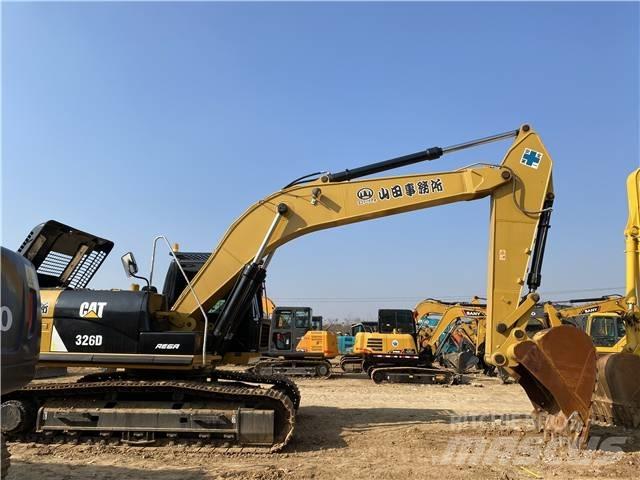 CAT 326D Гусеничні екскаватори
