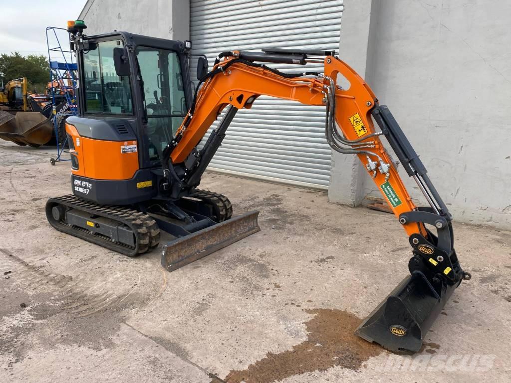 Develon DX 27 Z-7 Міні-екскаватори < 7т