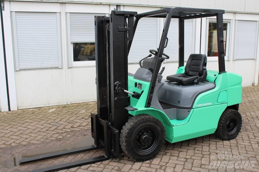 Mitsubishi DFD25NT Дизельні навантажувачі