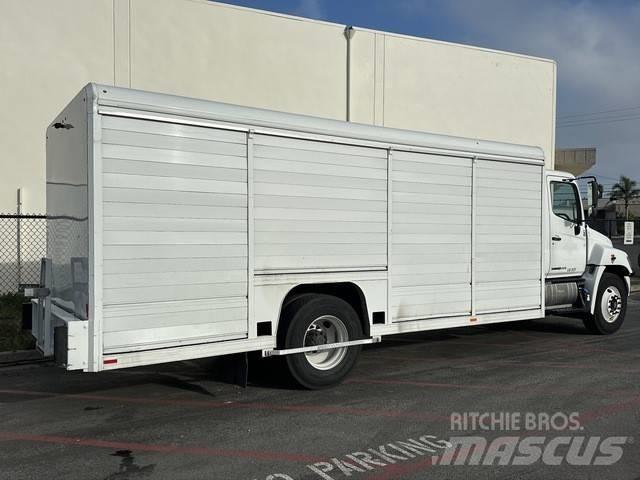 Hino 338 Вантажівки для доставки напоїв