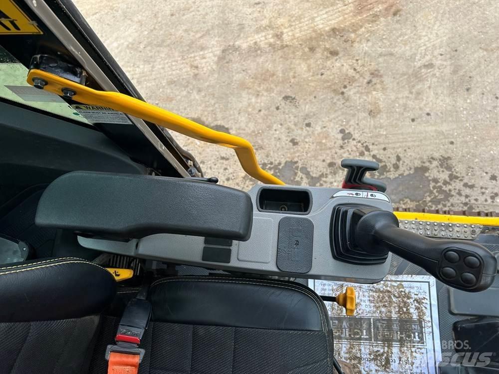 JCB 140X Гусеничні екскаватори