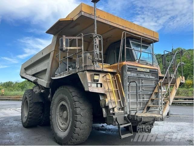 Komatsu HD605-7 Кар`єрні самоскиди