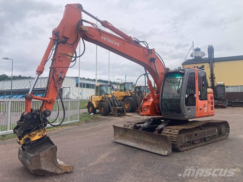 Hitachi ZX 135 US Гусеничні екскаватори