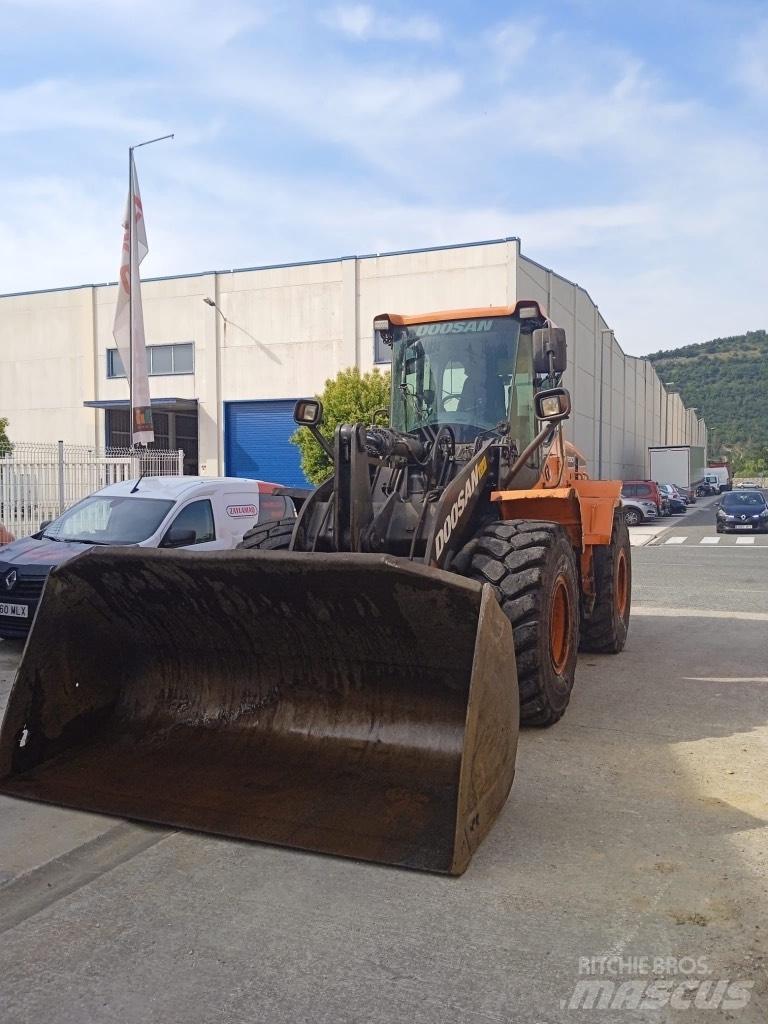 Doosan Dl250-5 Фронтальні навантажувачі