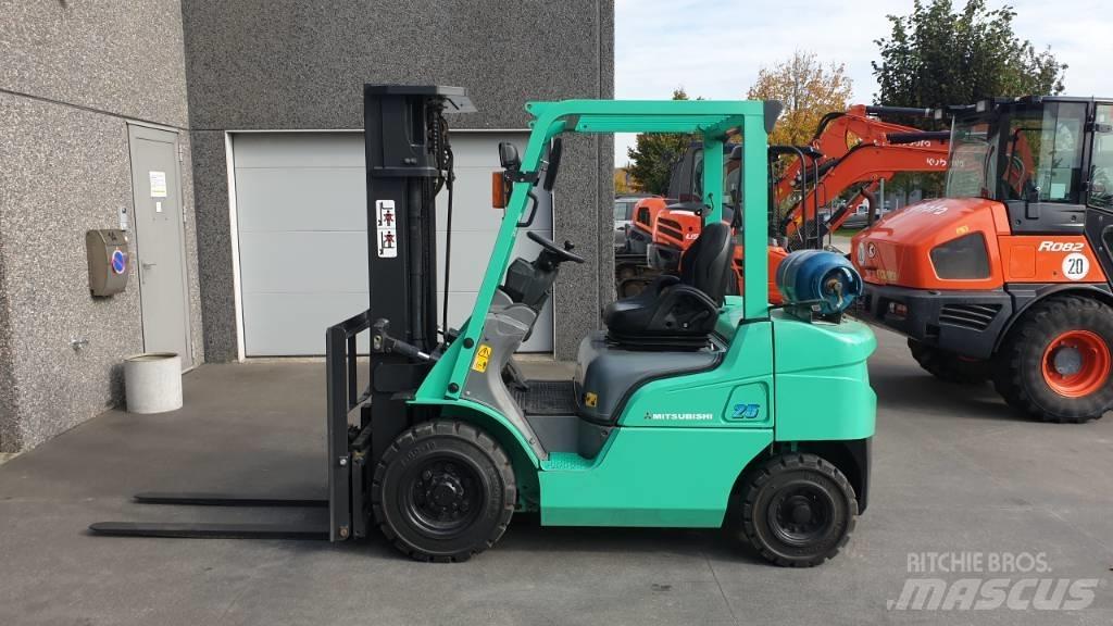 Mitsubishi FGE25NT Газові навантажувачі