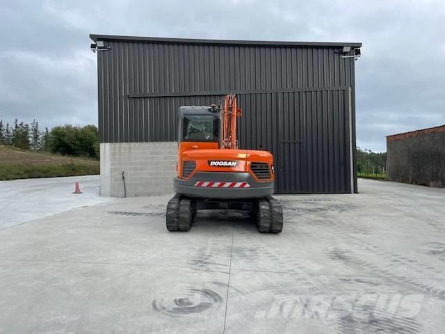 Doosan DX85-3 Середні екскаватори 7т. - 12т.