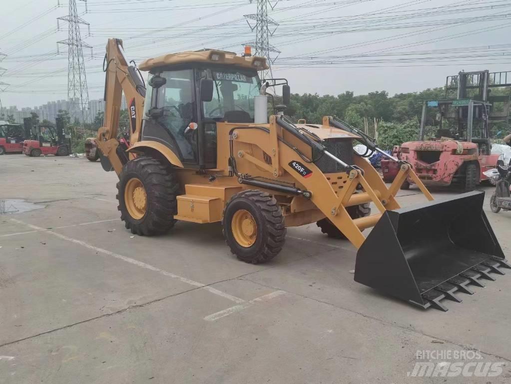 CAT 420 F Екскаватори-навантажувачі