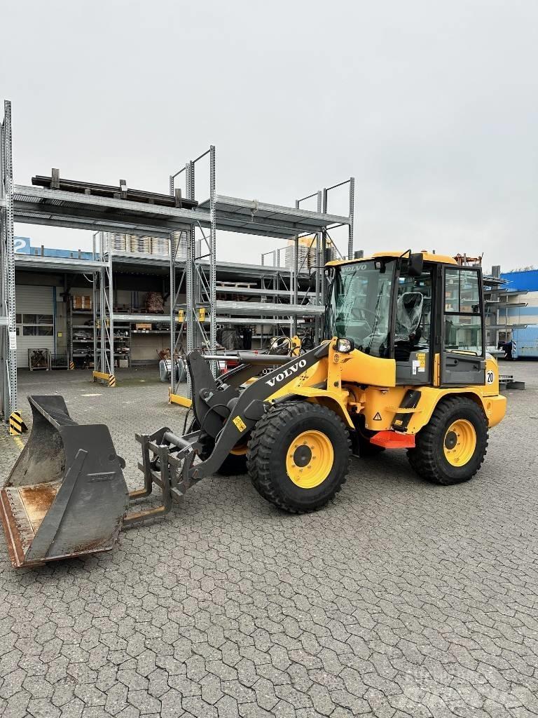 Volvo Radlader L30G Фронтальні навантажувачі