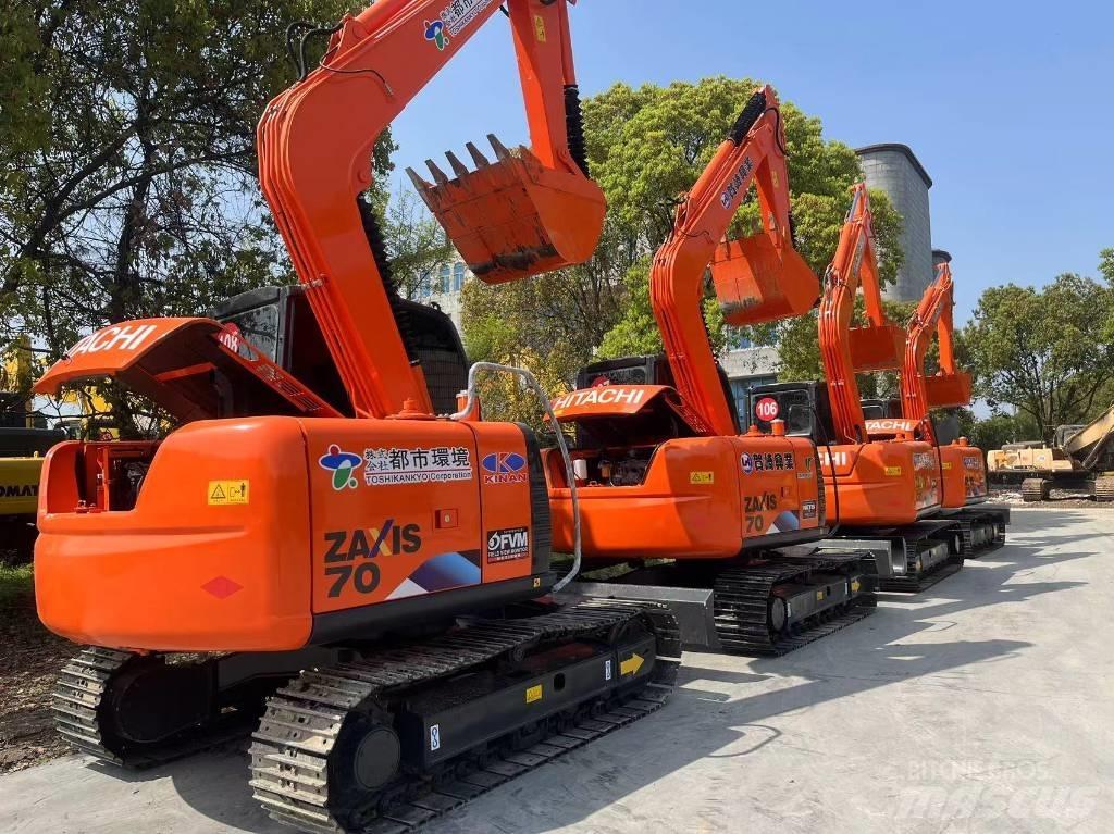 Hitachi ZX70 Гусеничні екскаватори