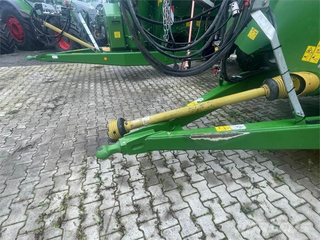 Bergmann GTW 330 Причепи перевантажувачі зерна