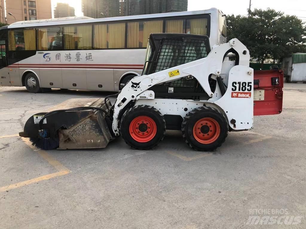 Bobcat S185 Міні-навантажувачі