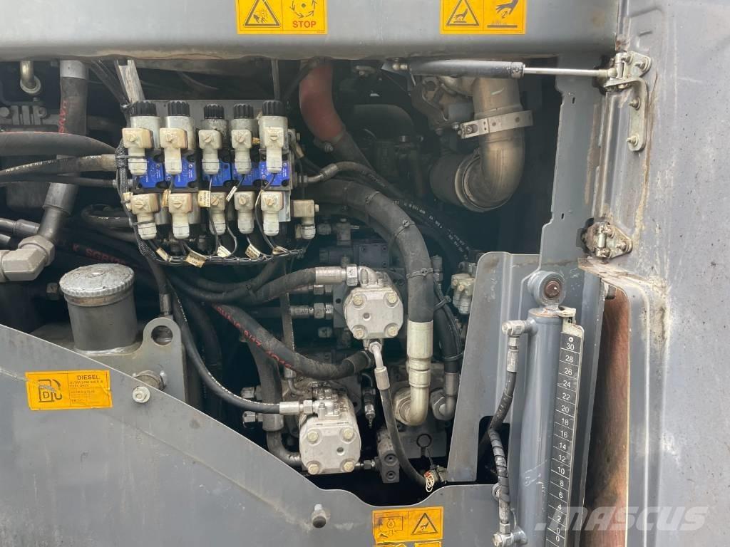 Vögele SUPER 800-3I Асфальтовкладачі