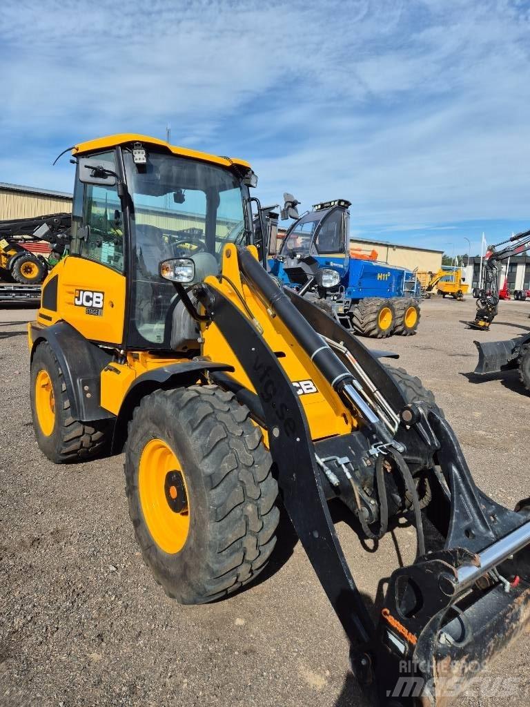 JCB 409 Фронтальні навантажувачі