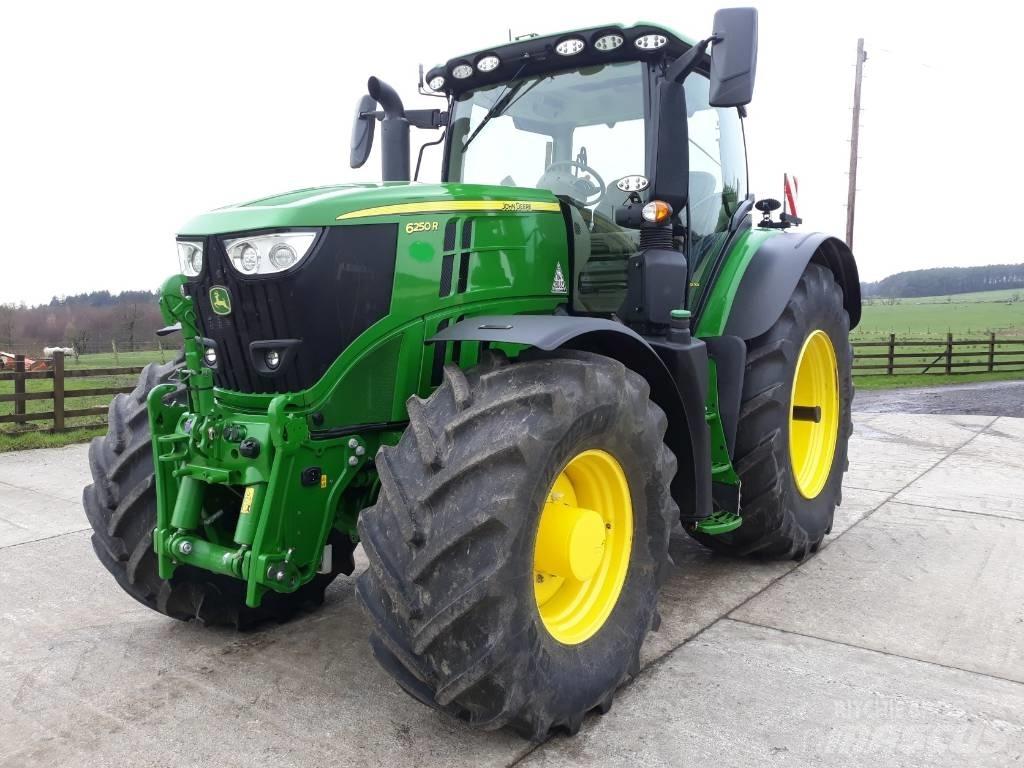 John Deere 6250 R Трактори