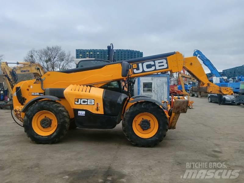 JCB 535-140 Телескопічні навантажувачі