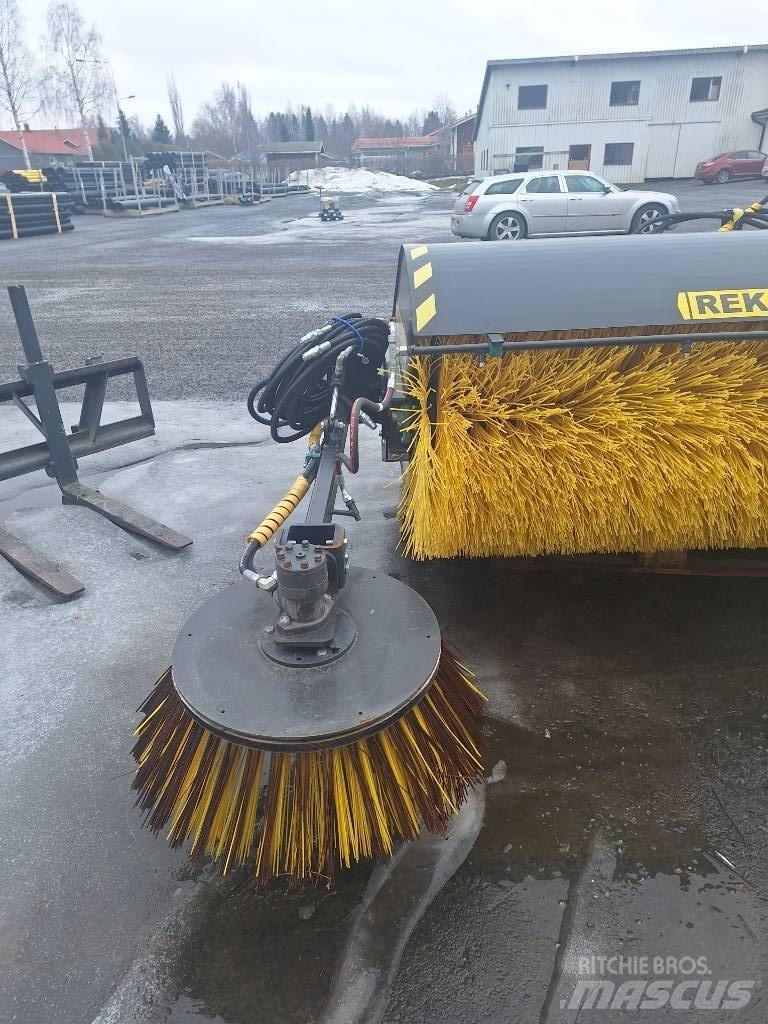 Reko KH 1800 Підмітальні машини