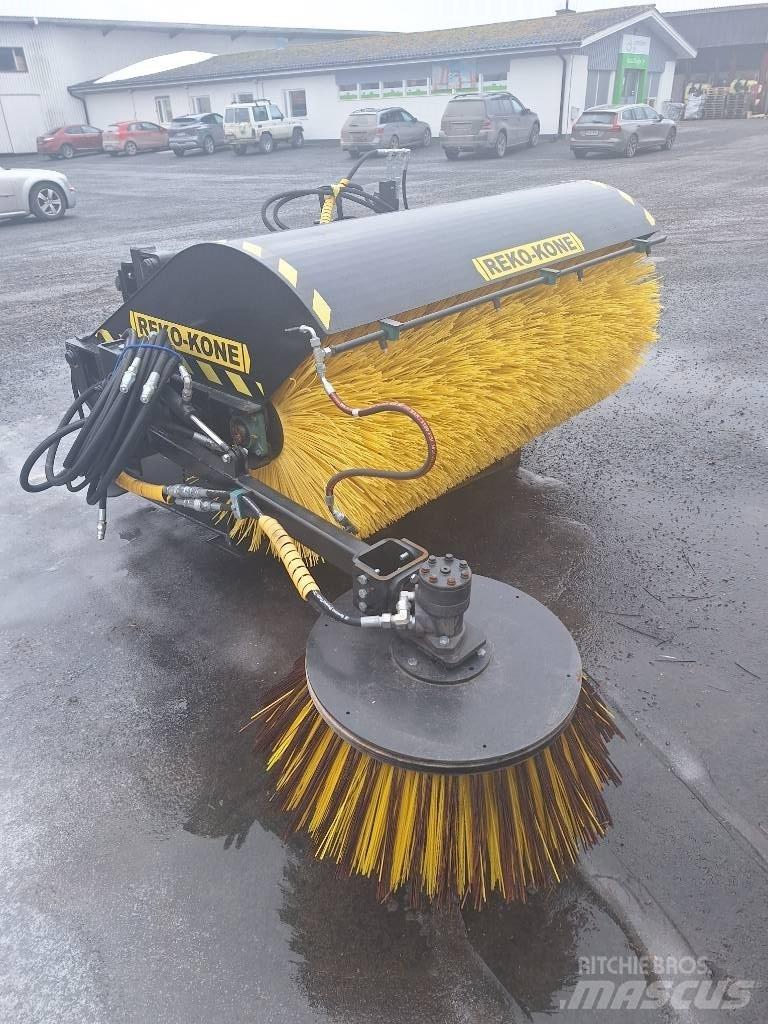 Reko KH 1800 Підмітальні машини