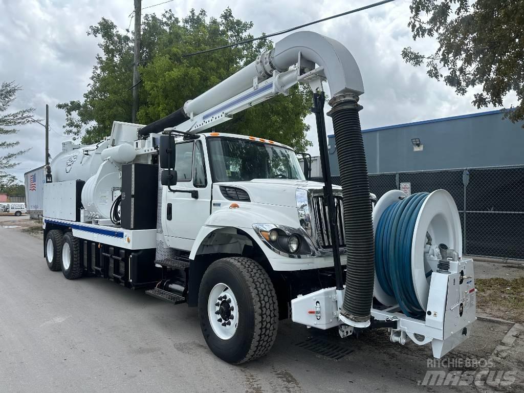 International 7500 Комбі/Вакуумні вантажівки