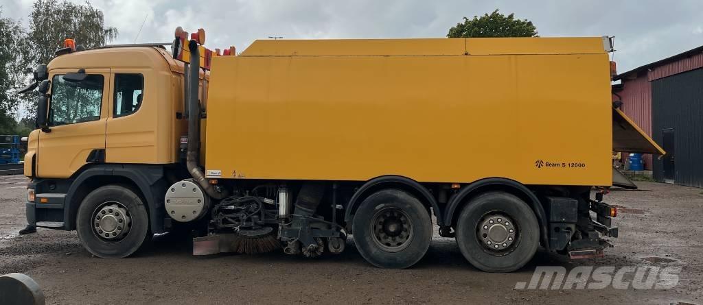 Scania P 310 Підмітальні машини
