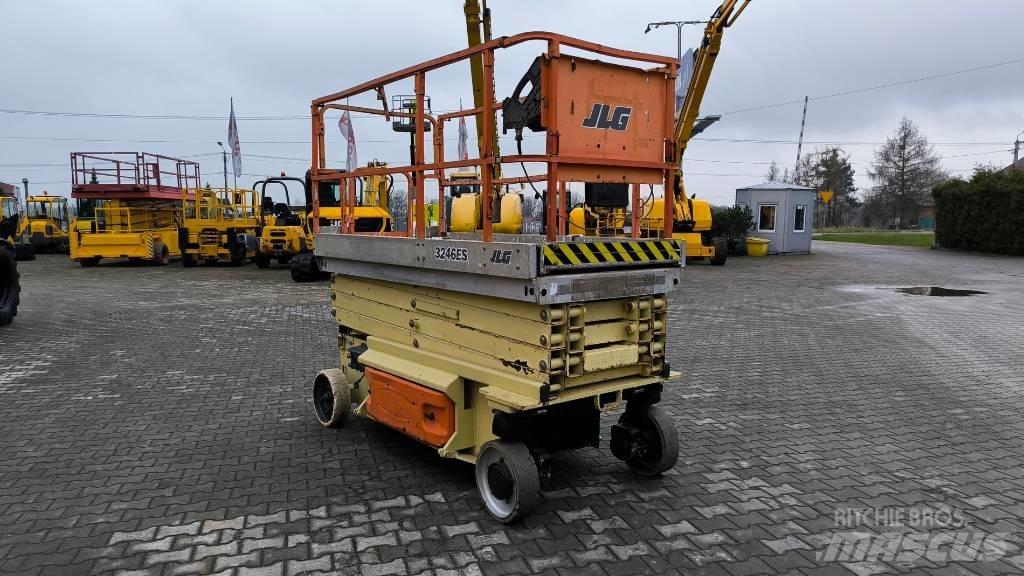 JLG 3246 ES Підйомники-ножиці