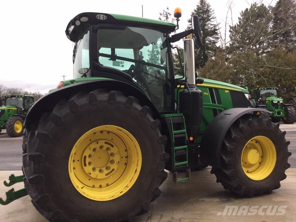 John Deere 6R250 Трактори