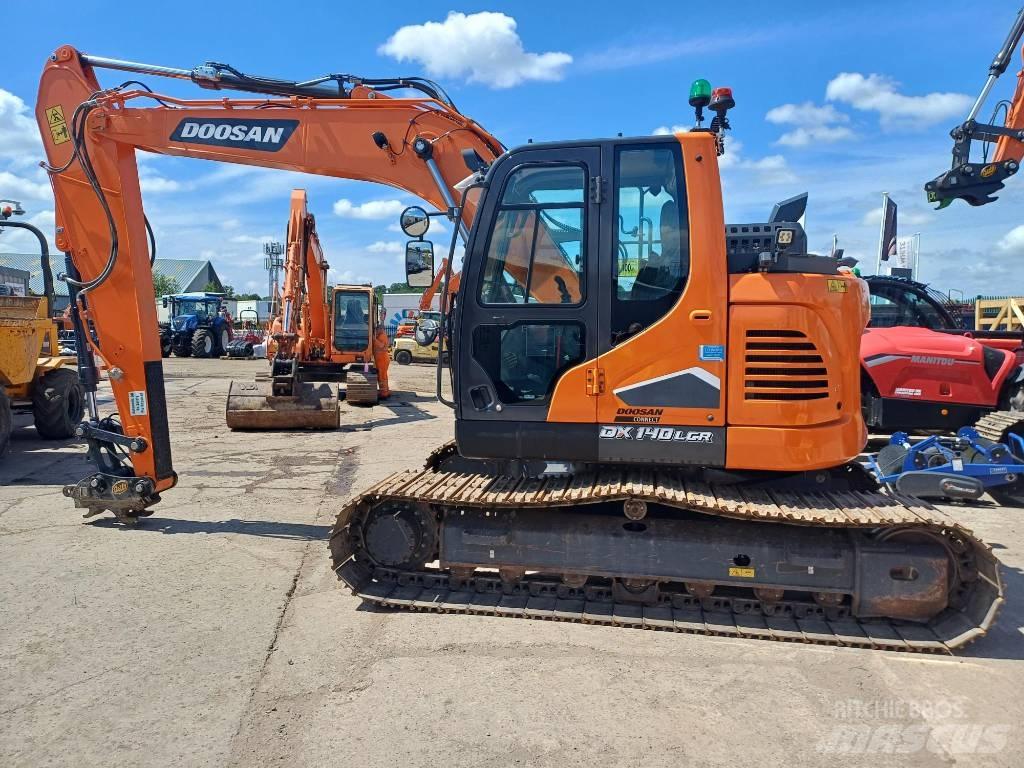 Doosan DX140LC-7K Гусеничні екскаватори