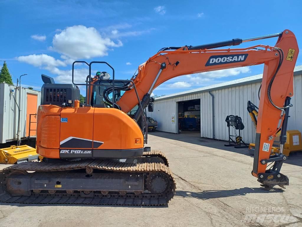Doosan DX140LC-7K Гусеничні екскаватори