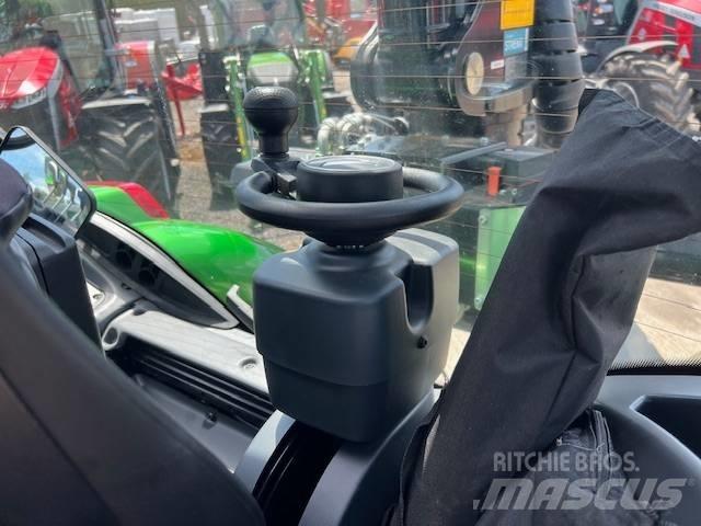 Valtra T235A Трактори