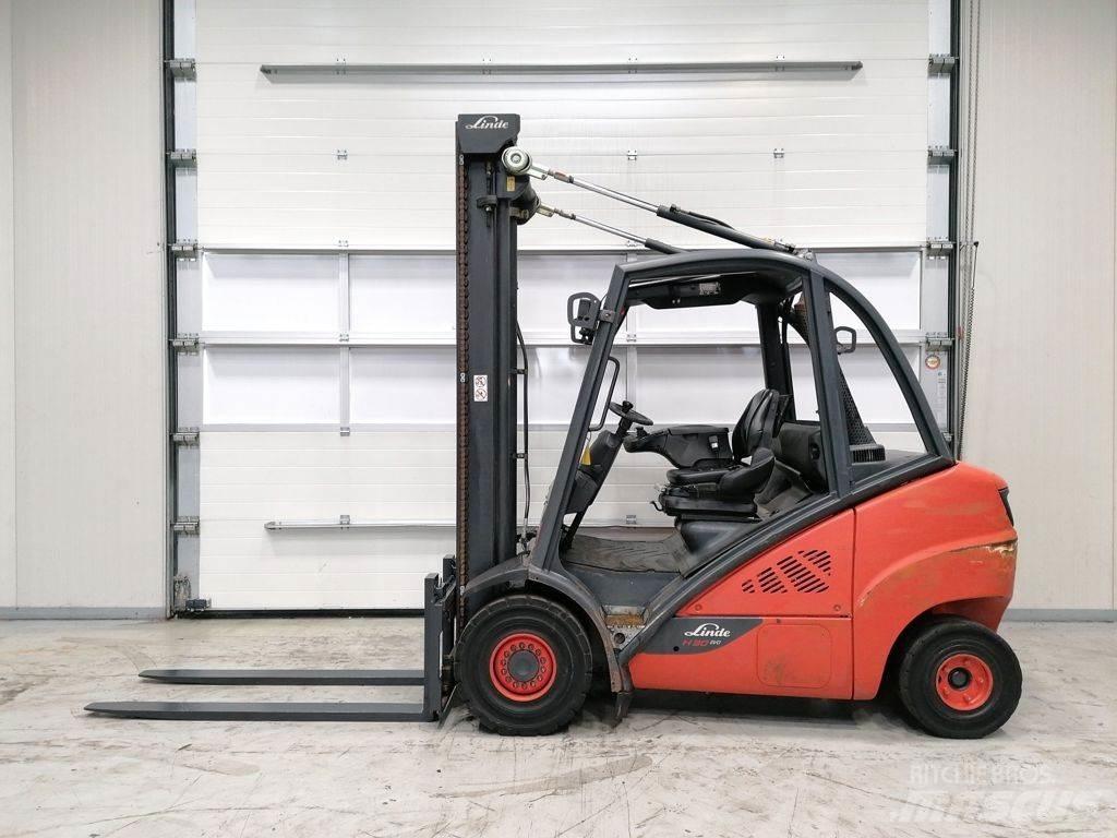 Linde H30D-02 Дизельні навантажувачі