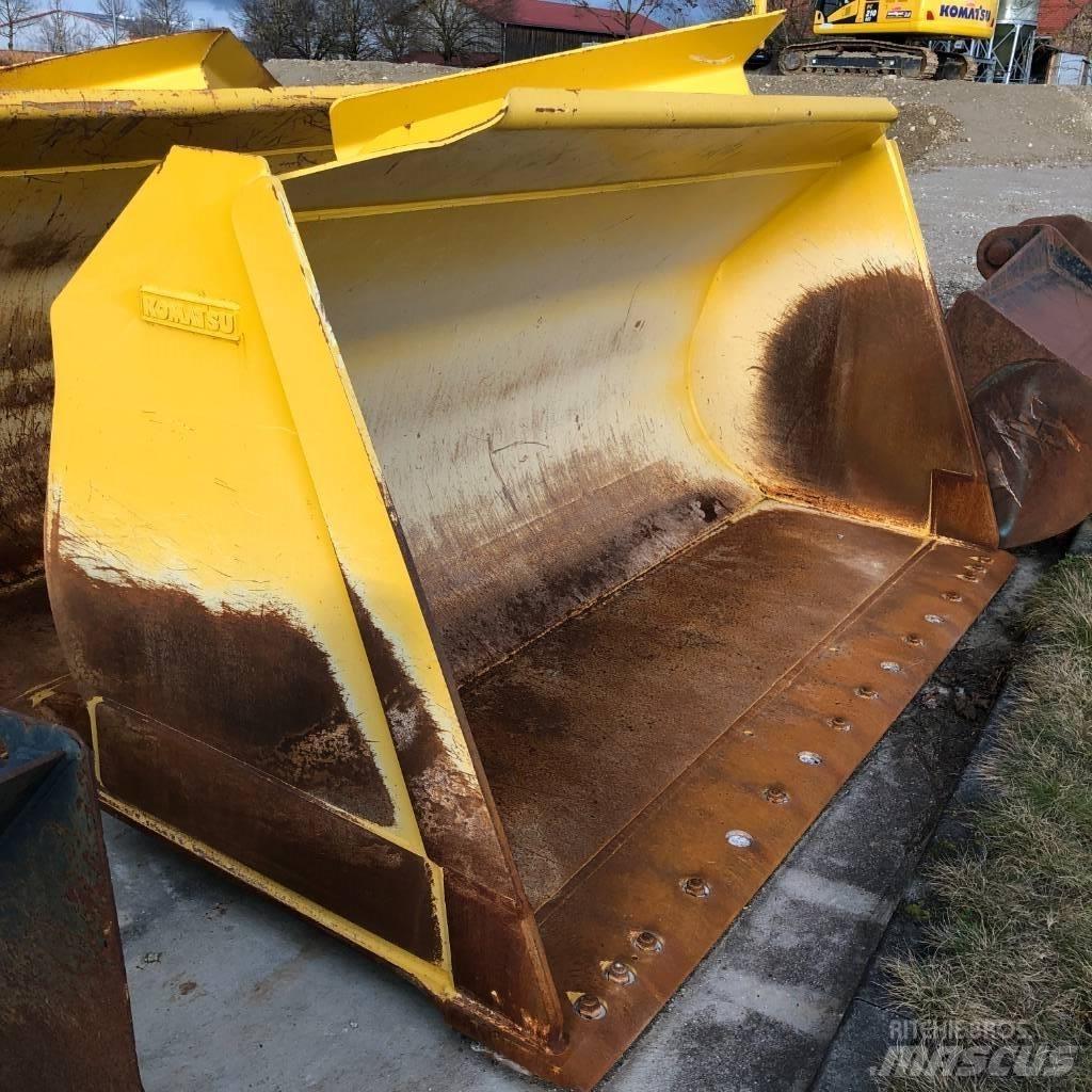 Komatsu WA470-8 Фронтальні навантажувачі