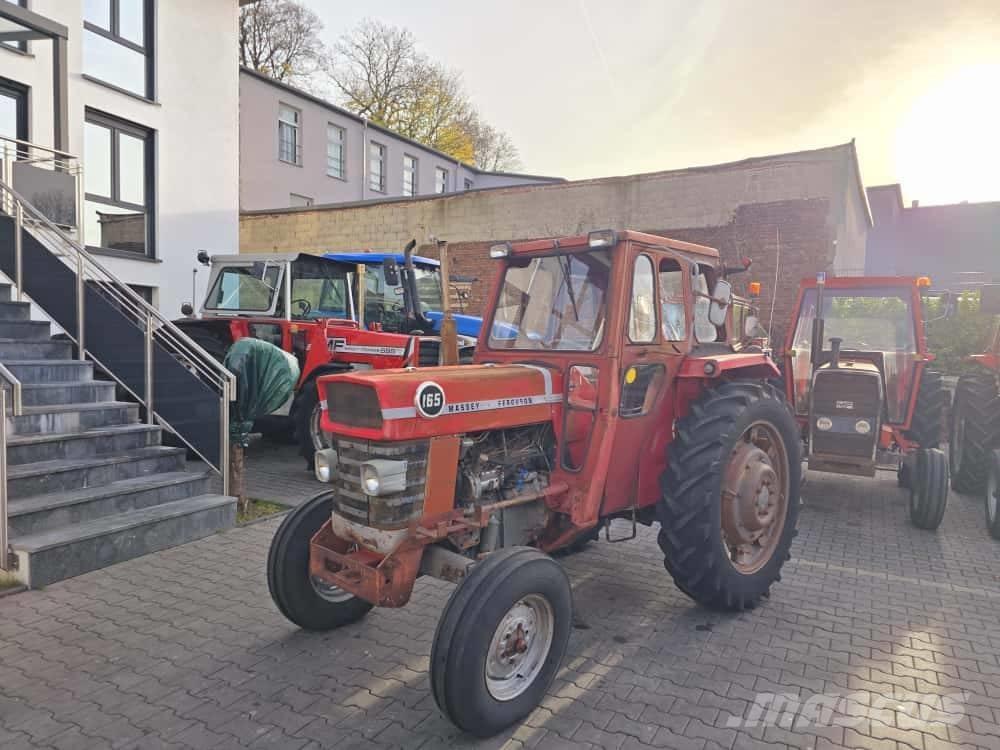 Massey Ferguson 165 Трактори